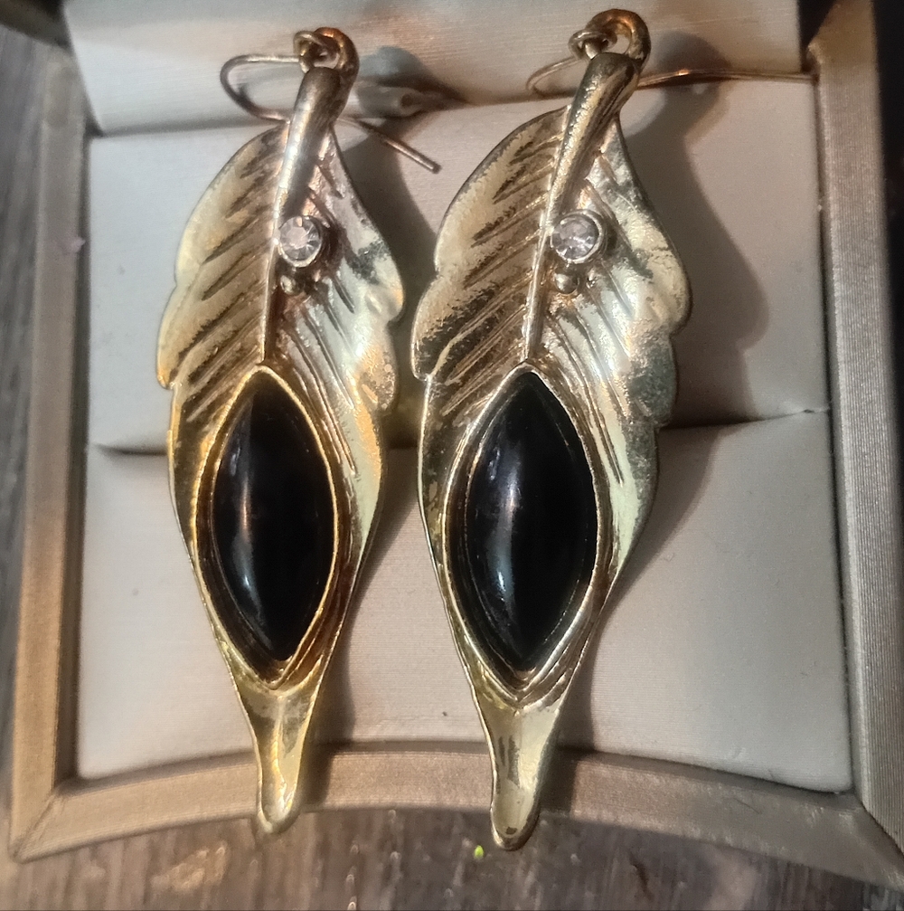Elegant Gold and Black Feather Earrings